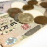 どのくらいのお金をかけるのが普通？ 就活写真にかける費用の相場